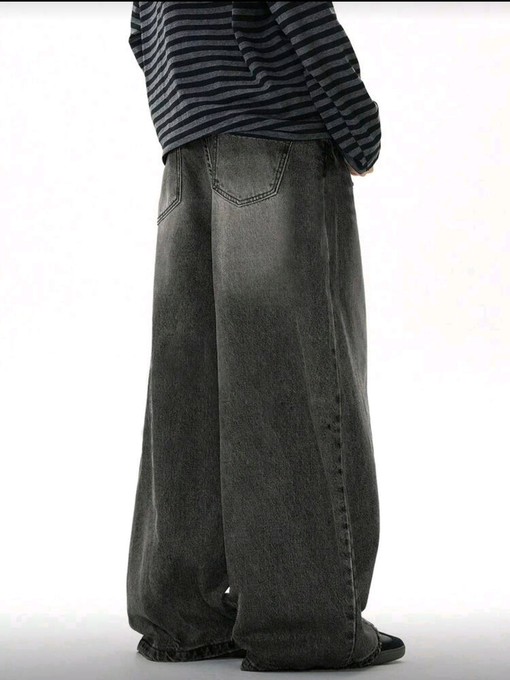 1pc Vintage Distressed Washed Loose Fit Wide Leg Jeans